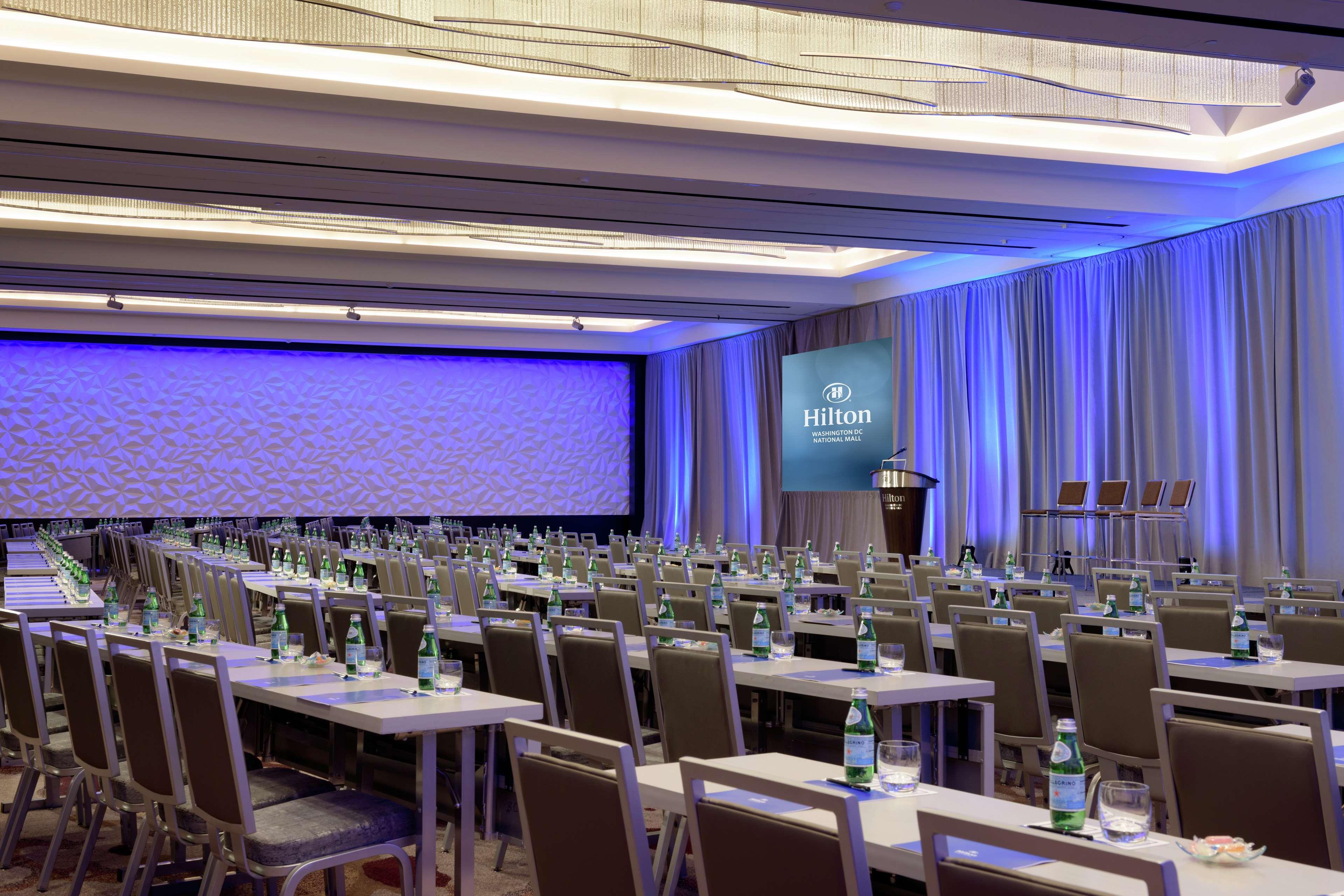 Hilton Washington Dc National Mall The Wharf Esterno foto
